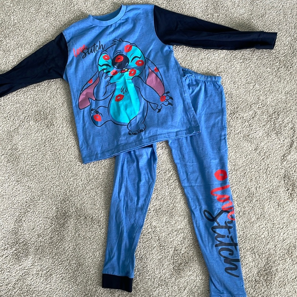 Disney Stitch cotton PJ set 9-10 yr sizing
